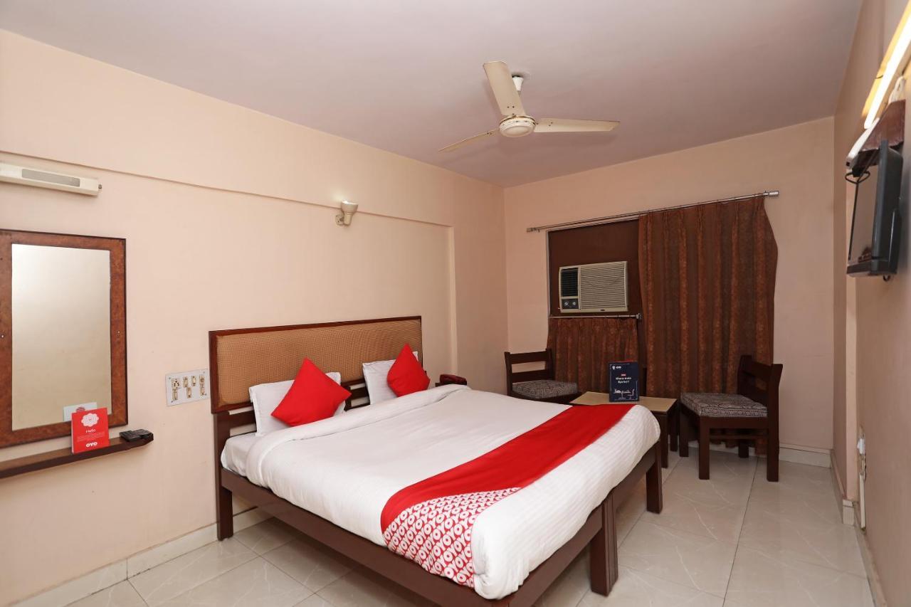 Oyo 9713 Hotel Regency อัจเมอร์ ภายนอก รูปภาพ